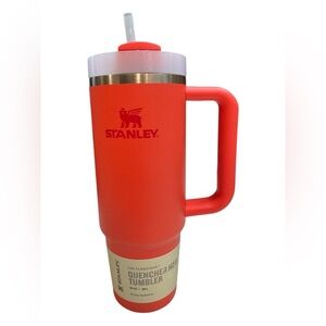 Stanley Quencher H2.0 30 oz Orange Insulated Tumbler w/ Handle & Straw